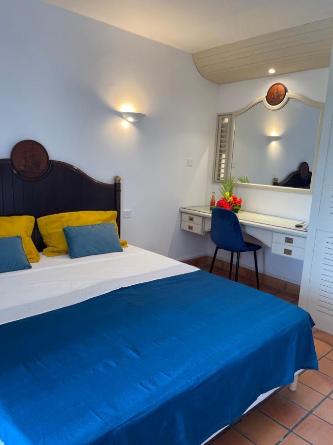 Appartement Vue Mer A 2 Minutes A Pied Des Plages Tartane Ла-Трініте Екстер'єр фото
