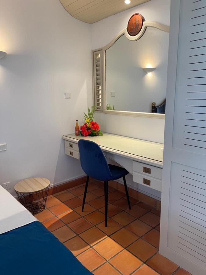 Appartement Vue Mer A 2 Minutes A Pied Des Plages Tartane Ла-Трініте Екстер'єр фото