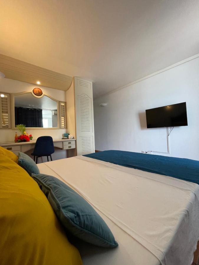 Appartement Vue Mer A 2 Minutes A Pied Des Plages Tartane Ла-Трініте Екстер'єр фото